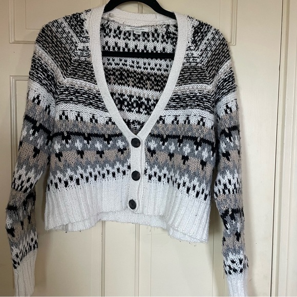 American Eagle Cropped Fair Isle Cardigan Sweater Women Size Small Casual Soft - Picture 10 of 10